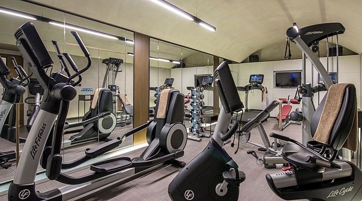 מלון איסטמבול 10 Karakoy מראה חיצוני תמונה The gym at the hotel