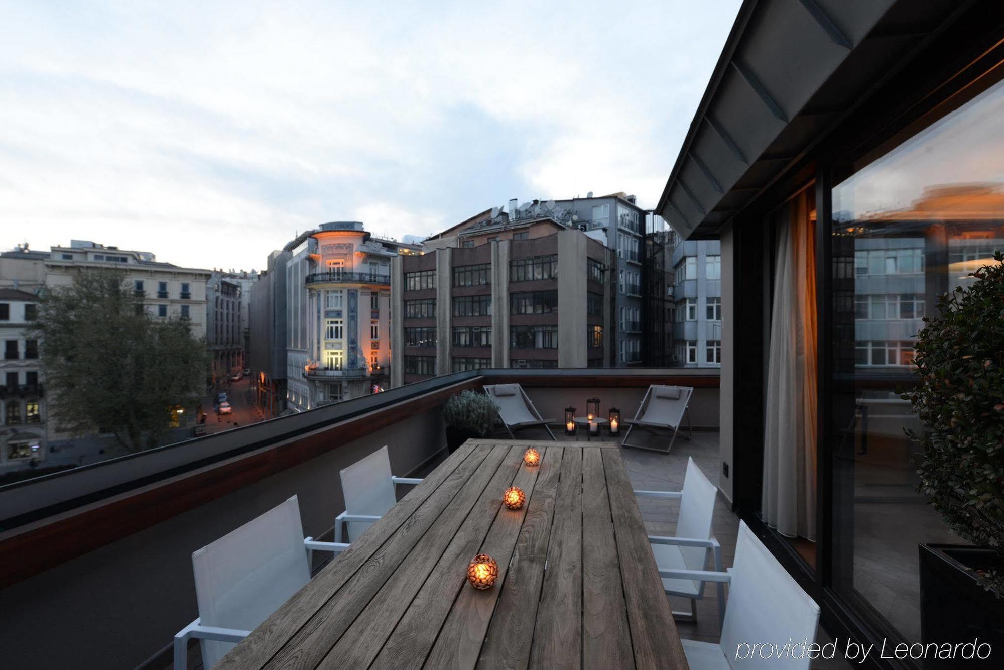 מלון איסטמבול 10 Karakoy מראה חיצוני תמונה Rooftop terrace