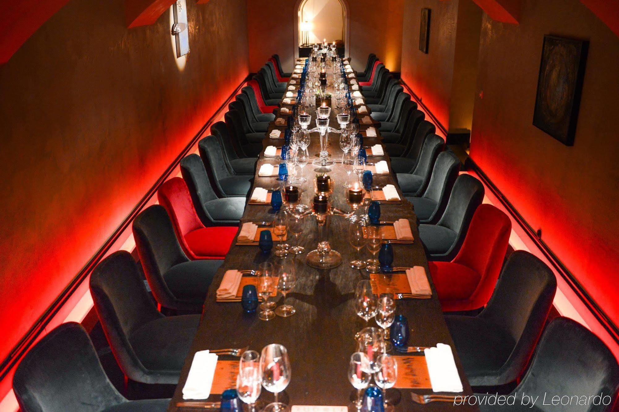 מלון איסטמבול 10 Karakoy מראה חיצוני תמונה The interior of the restaurant